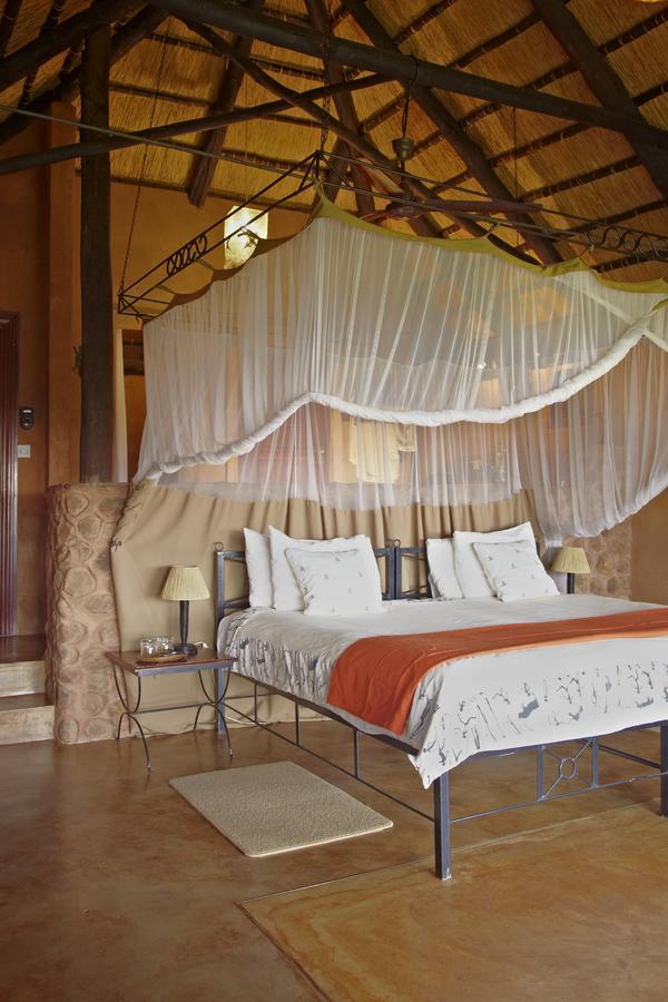 Stanley Safari Lodge 利文斯顿 外观 照片
